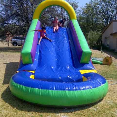 Waterslide with pond inflatable